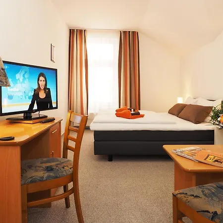 Stadt Berlin Hotel 3*